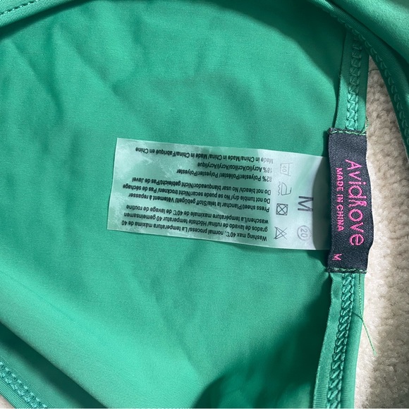 Sexy one piece swimsuit - New without tags - Picture 4 of 4